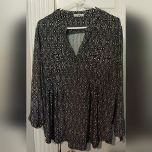 Long sleeve dressy shirt